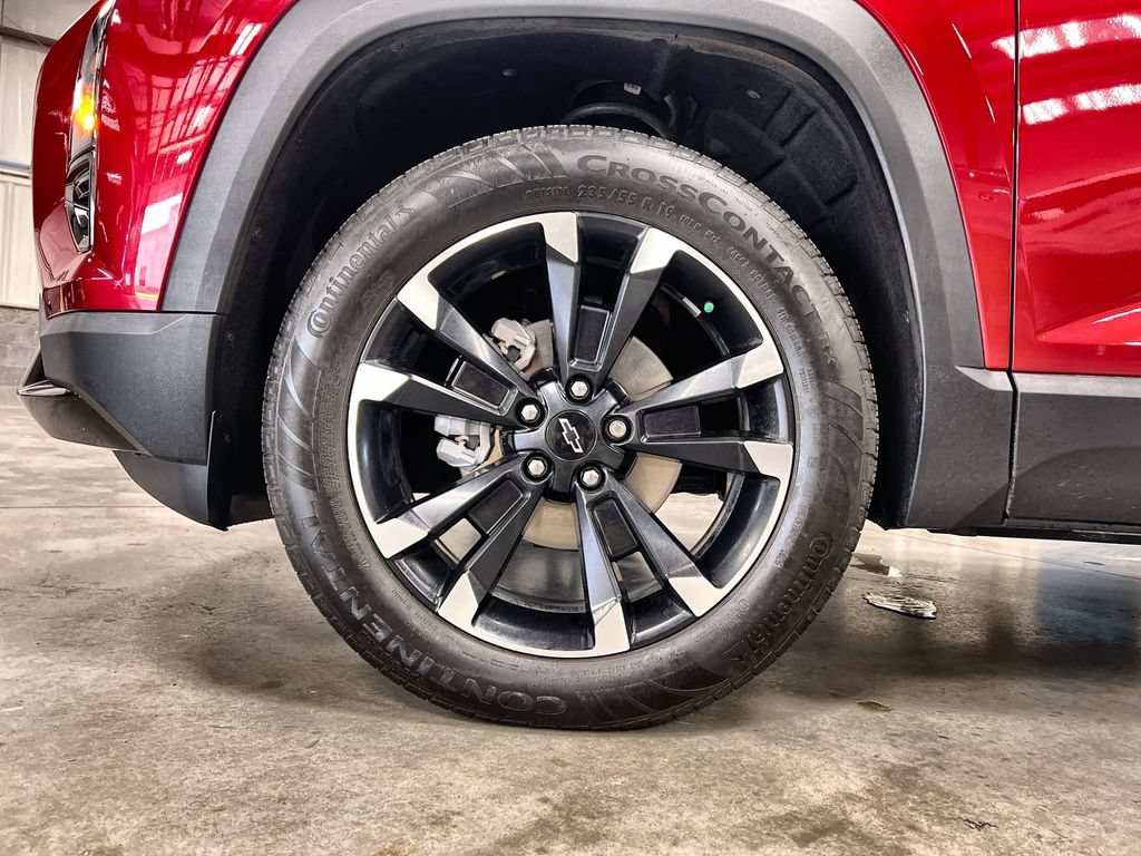 Used 2025 Chevrolet Equinox RS w/ Safety and Technology Package AWD/4WD image 11