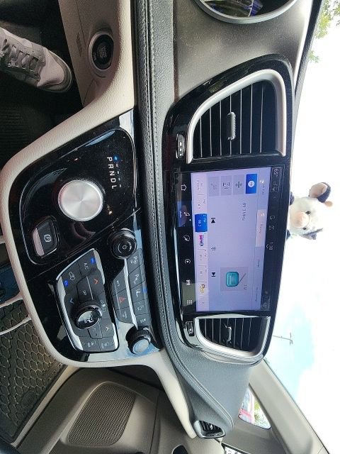 Used 2024 Chrysler Pacifica Touring-L w/ Road Tripper Package FWD image 29