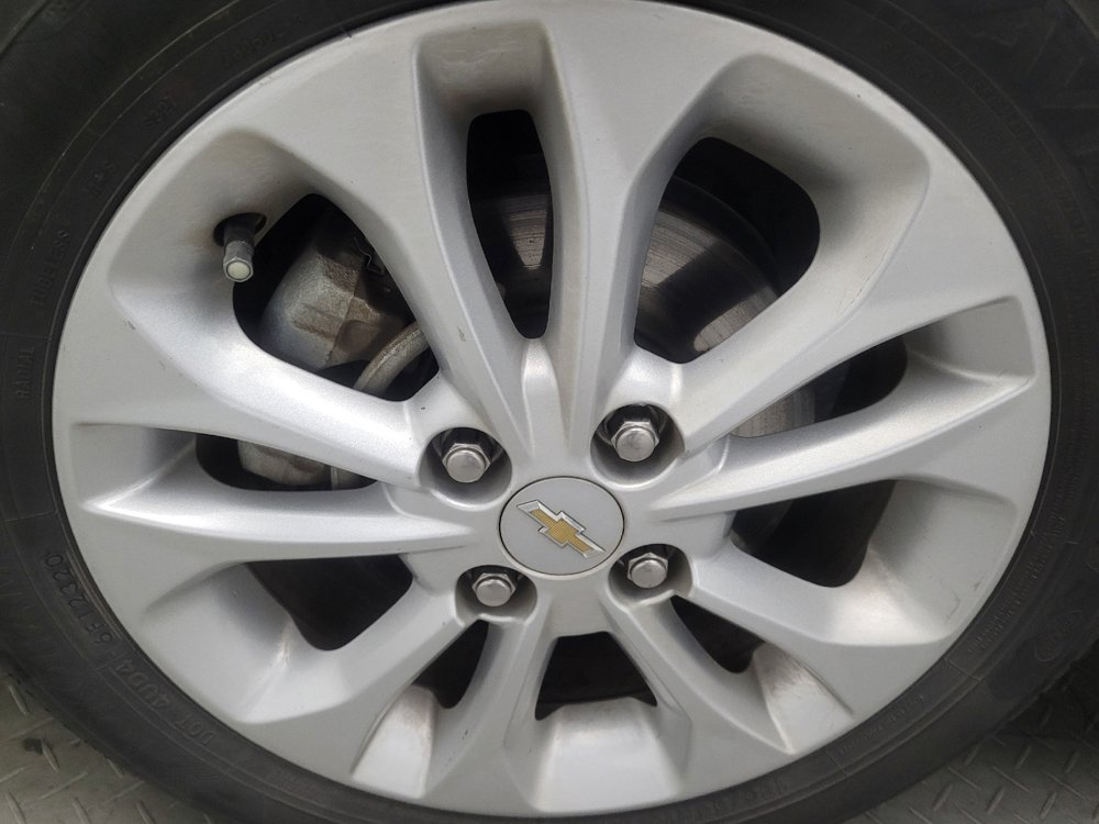 Used 2019 Chevrolet Spark LT FWD image 31