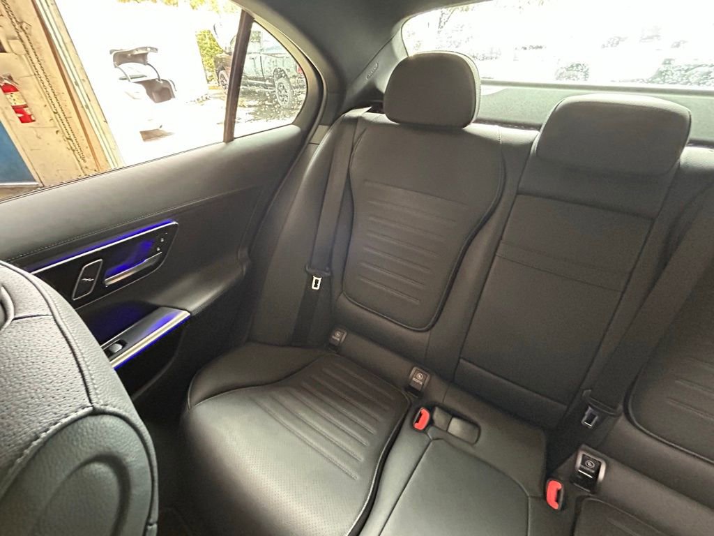 Used 2025 Mercedes-Benz C 300 4MATIC Sedan image 13