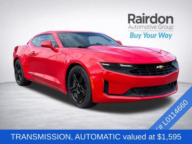 Used 2020 Chevrolet Camaro LT RWD image 2