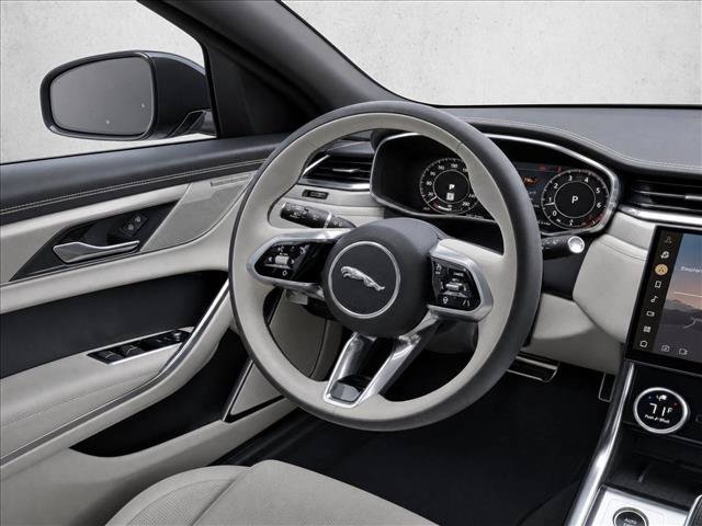 Used 2024 Jaguar XF R-Dynamic SE AWD/4WD image 24