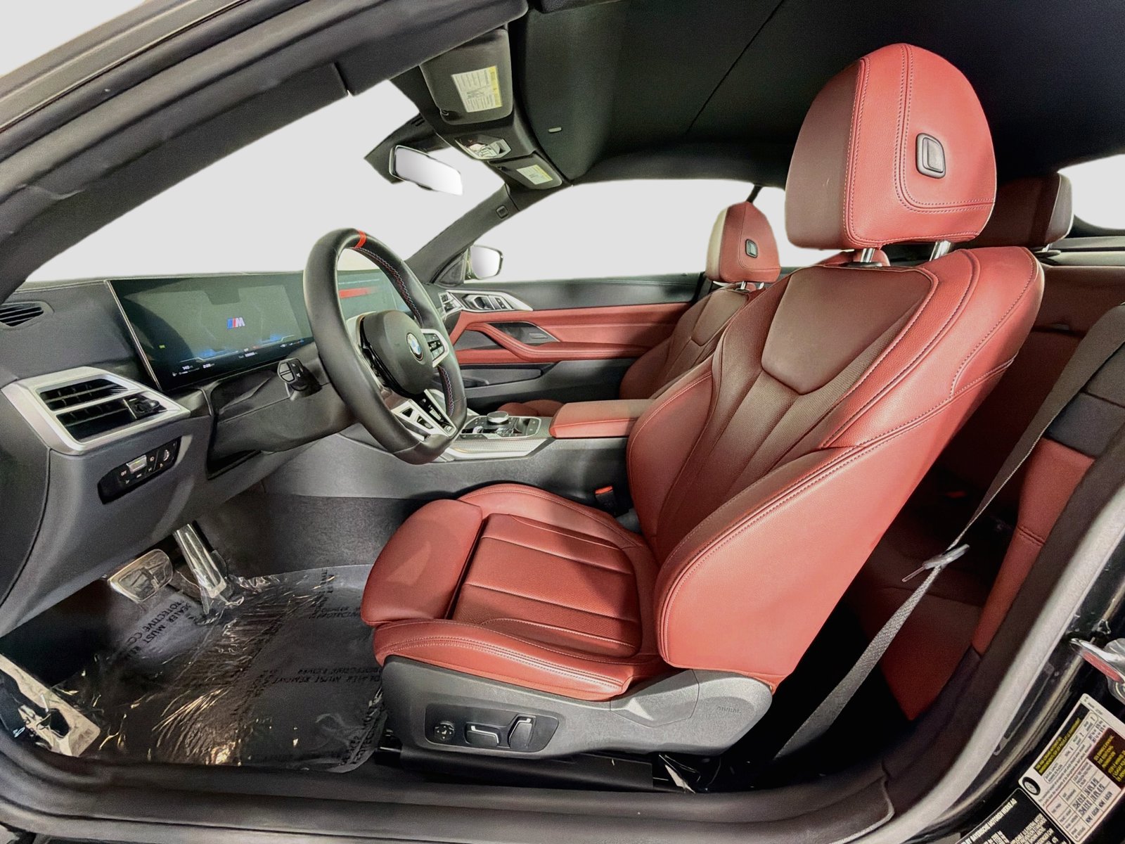 Certified 2025 BMW M440i Convertible w/ Shadowloine Package RWD image 21