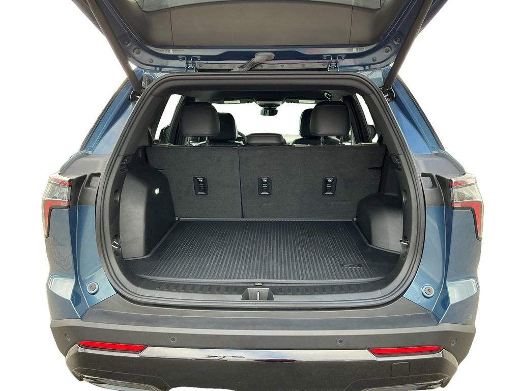 Used 2026 Chevrolet Equinox RS w/ Convenience Package III FWD image 24