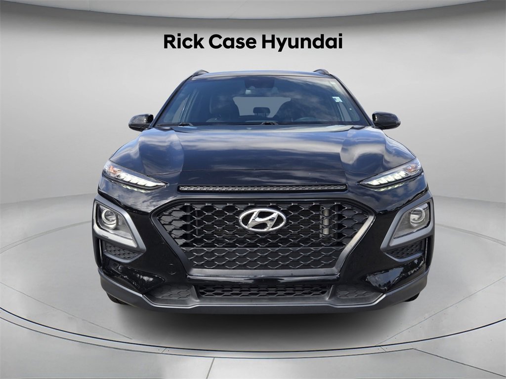 Certified 2021 Hyundai Kona Night w/ Cargo Package image 5