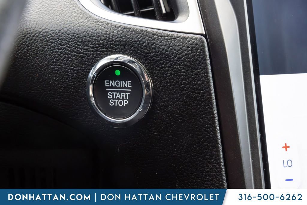 Used 2021 Ford Edge SEL w/ Convenience Package image 9