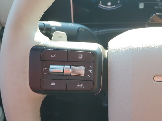 Used 2025 Hyundai Santa Fe SEL AWD/4WD image 22