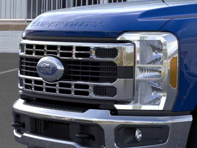 New 2026 Ford F350 XLT w/ FX4 Off-Road Package AWD/4WD image 17