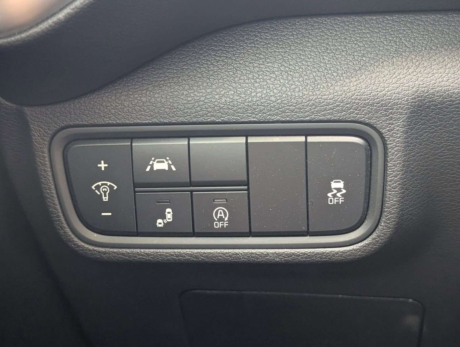 Used 2020 Kia Soul S FWD image 17