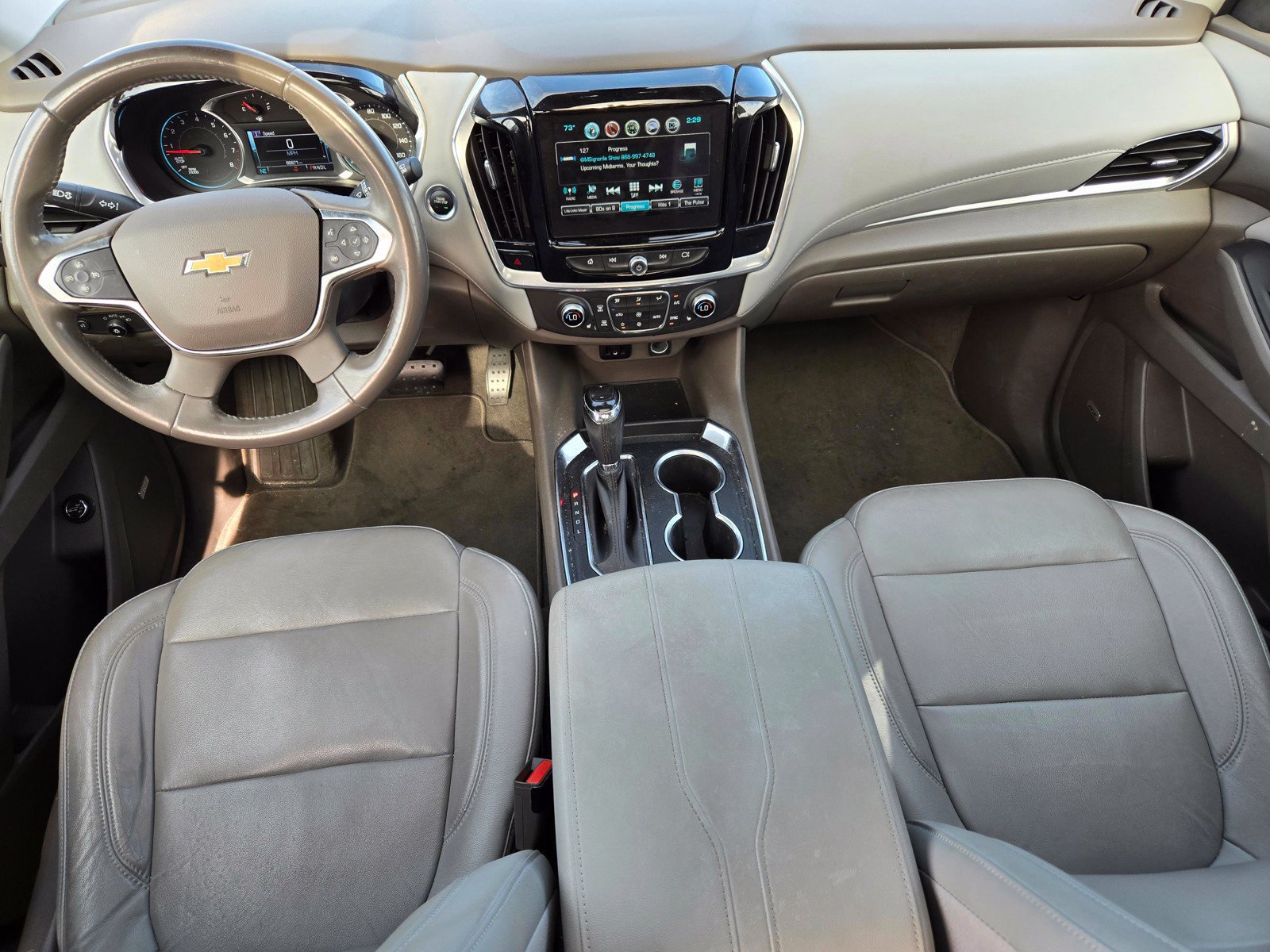 Used 2019 Chevrolet Traverse LT w/ LT Premium Package AWD/4WD image 10