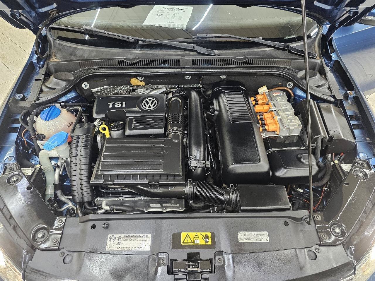 Used 2015 Volkswagen Jetta SEL Premium FWD image 40