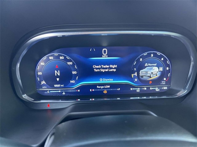 Certified 2024 Chevrolet Suburban Premier w/ Premium Package image 31