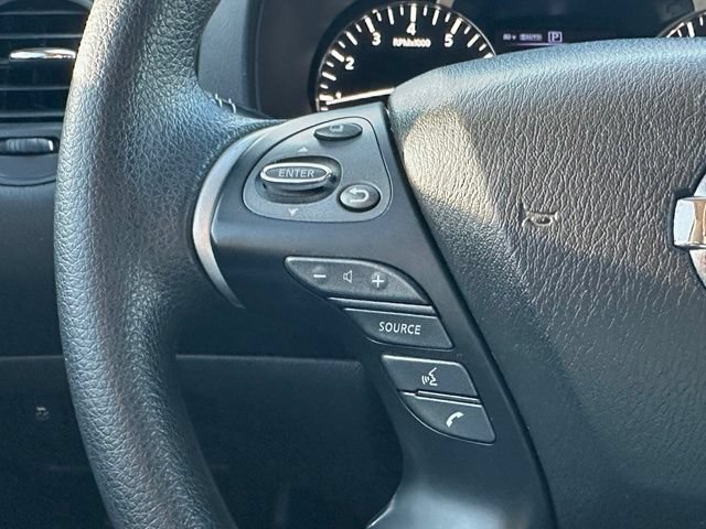 Used 2019 Nissan Pathfinder S AWD/4WD image 38