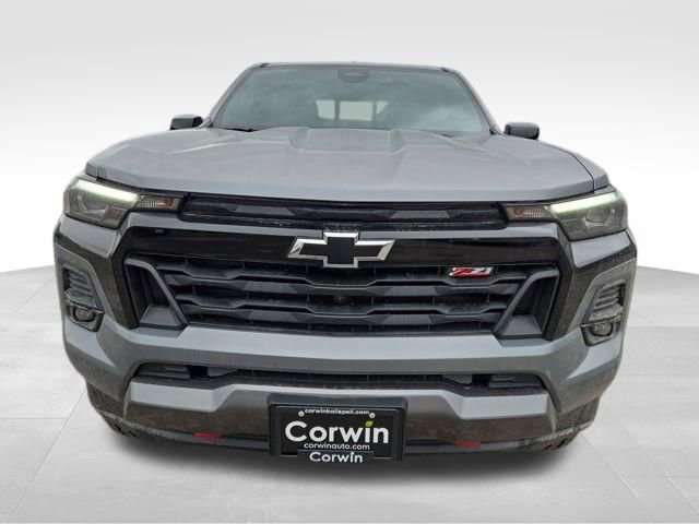 Used 2026 Chevrolet Colorado Z71 w/ Technology Package AWD/4WD image 4