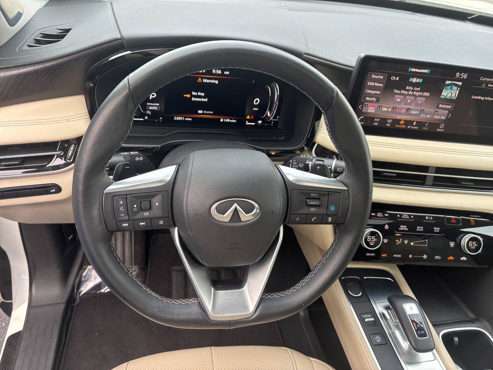 Used 2023 INFINITI QX60 Sensory w/ Cargo Package AWD/4WD image 18