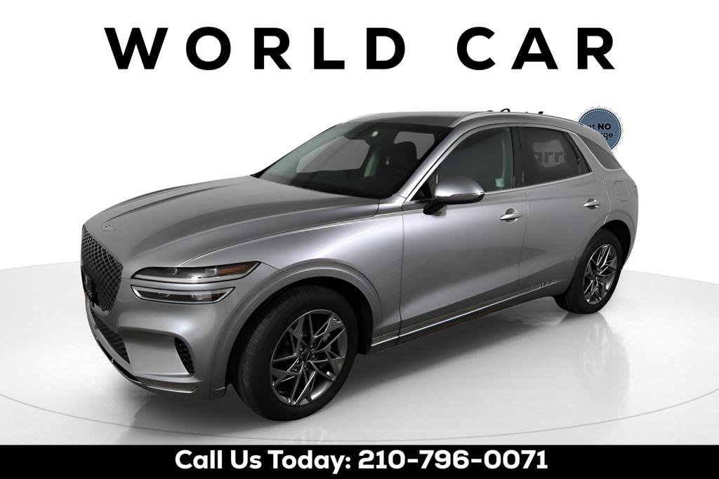 Used 2025 Genesis GV70 2.5T AWD/4WD image 3