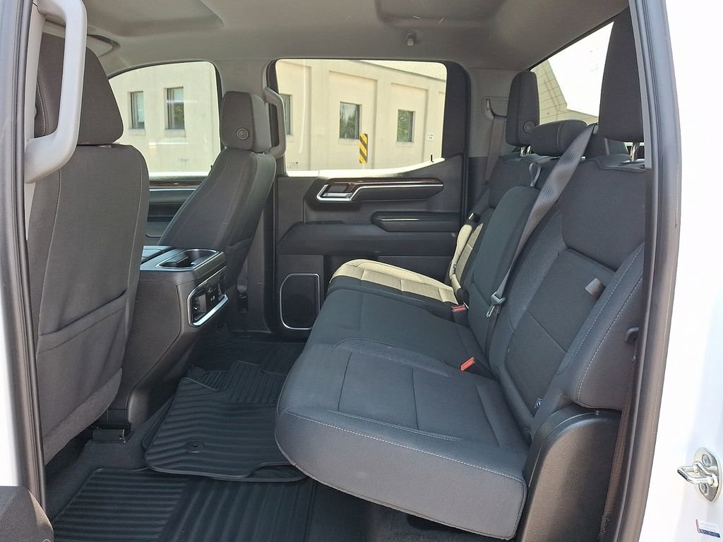 Used 2025 GMC Sierra 1500 Elevation AWD/4WD image 9