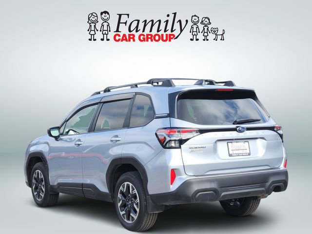 Used 2025 Subaru Forester Premium w/ Convenience Package #2 AWD/4WD image 3