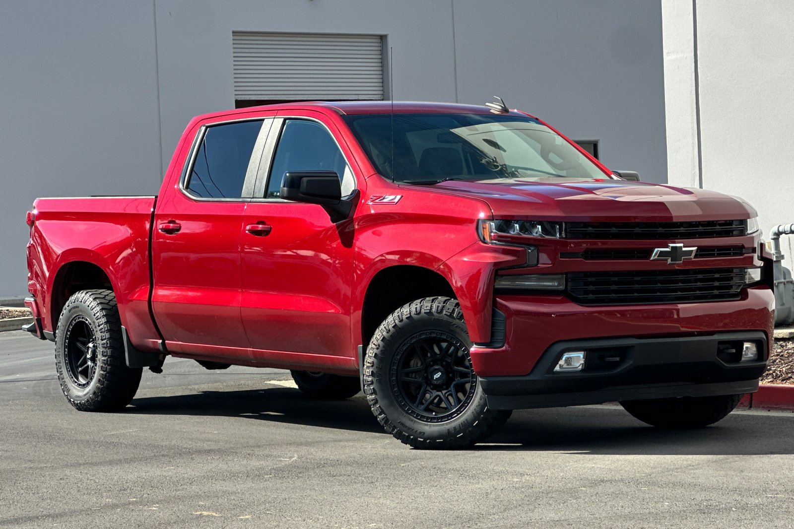 Used 2020 Chevrolet Silverado 1500 RST w/ All-Star Edition AWD/4WD image 2