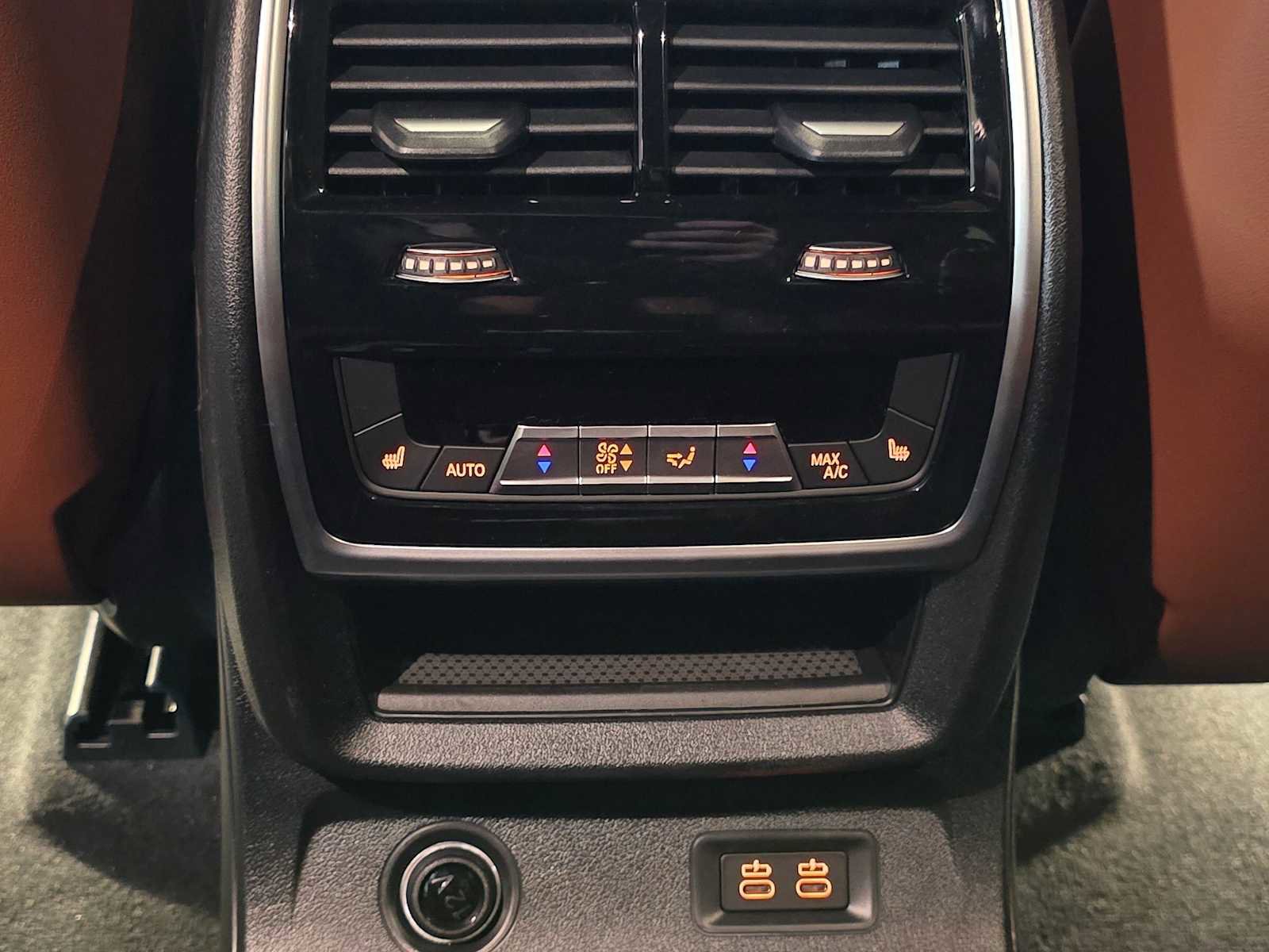 New 2026 BMW X7 xDrive40i w/ Executive Package image 21