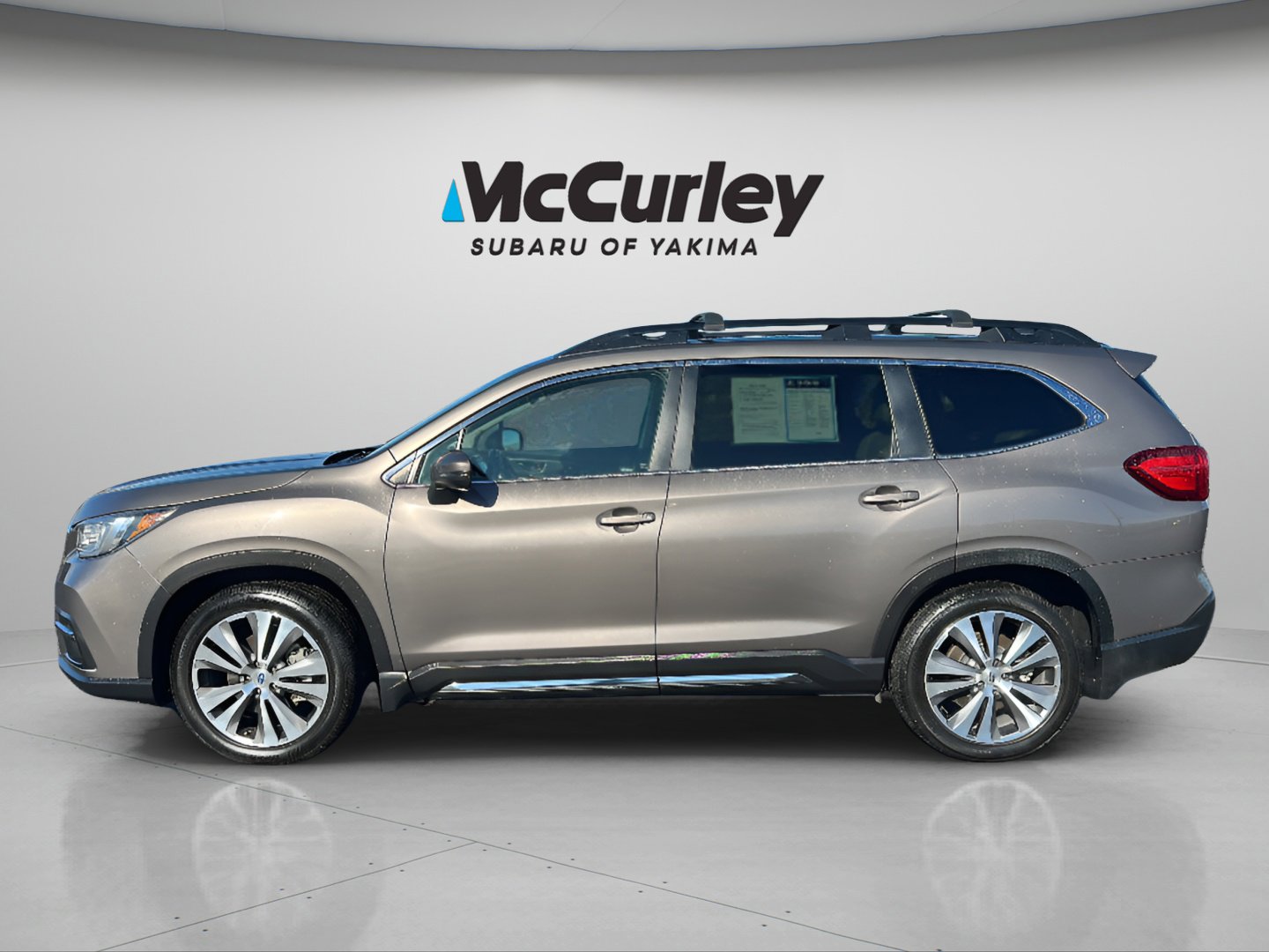 Used 2021 Subaru Ascent Limited w/ Technology Package image 10