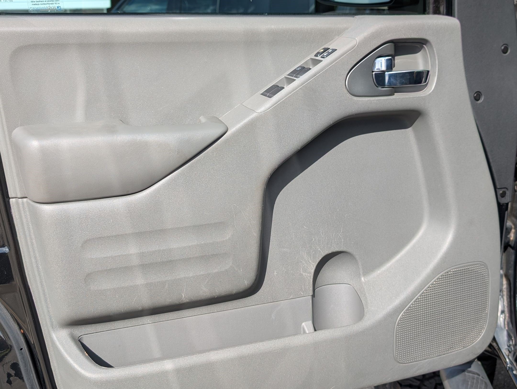 Used 2021 Nissan Frontier SV AWD/4WD image 13