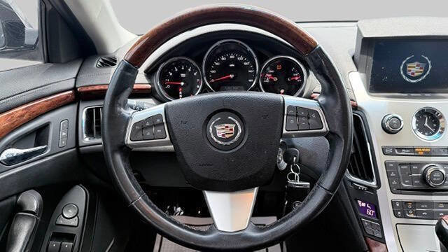Used 2013 Cadillac CTS Luxury w/ Wood Trim Package AWD/4WD image 15