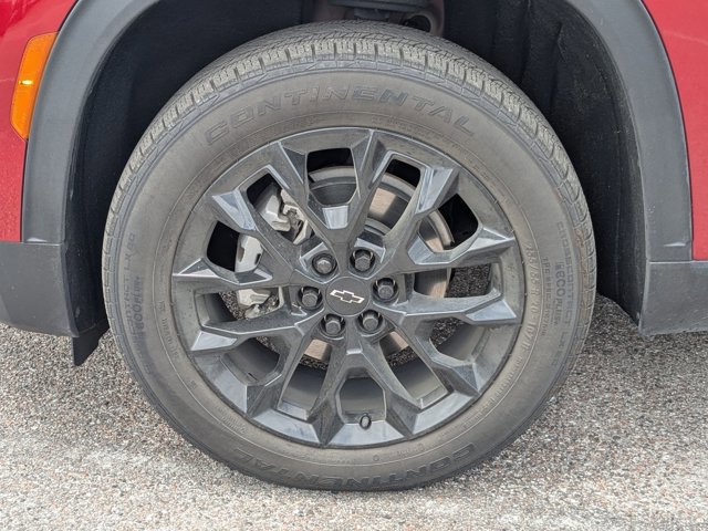 Used 2024 Chevrolet Traverse LT w/ Midnight/Sport Edition image 10