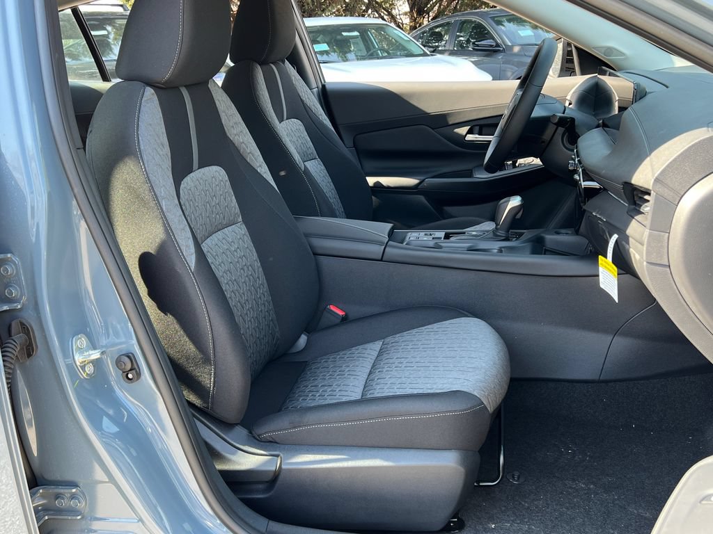 New 2026 Nissan Sentra SV w/ SV Convenience Package FWD image 20
