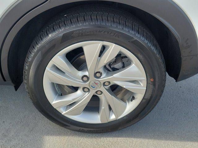 Used 2024 Buick Encore GX Preferred FWD image 9