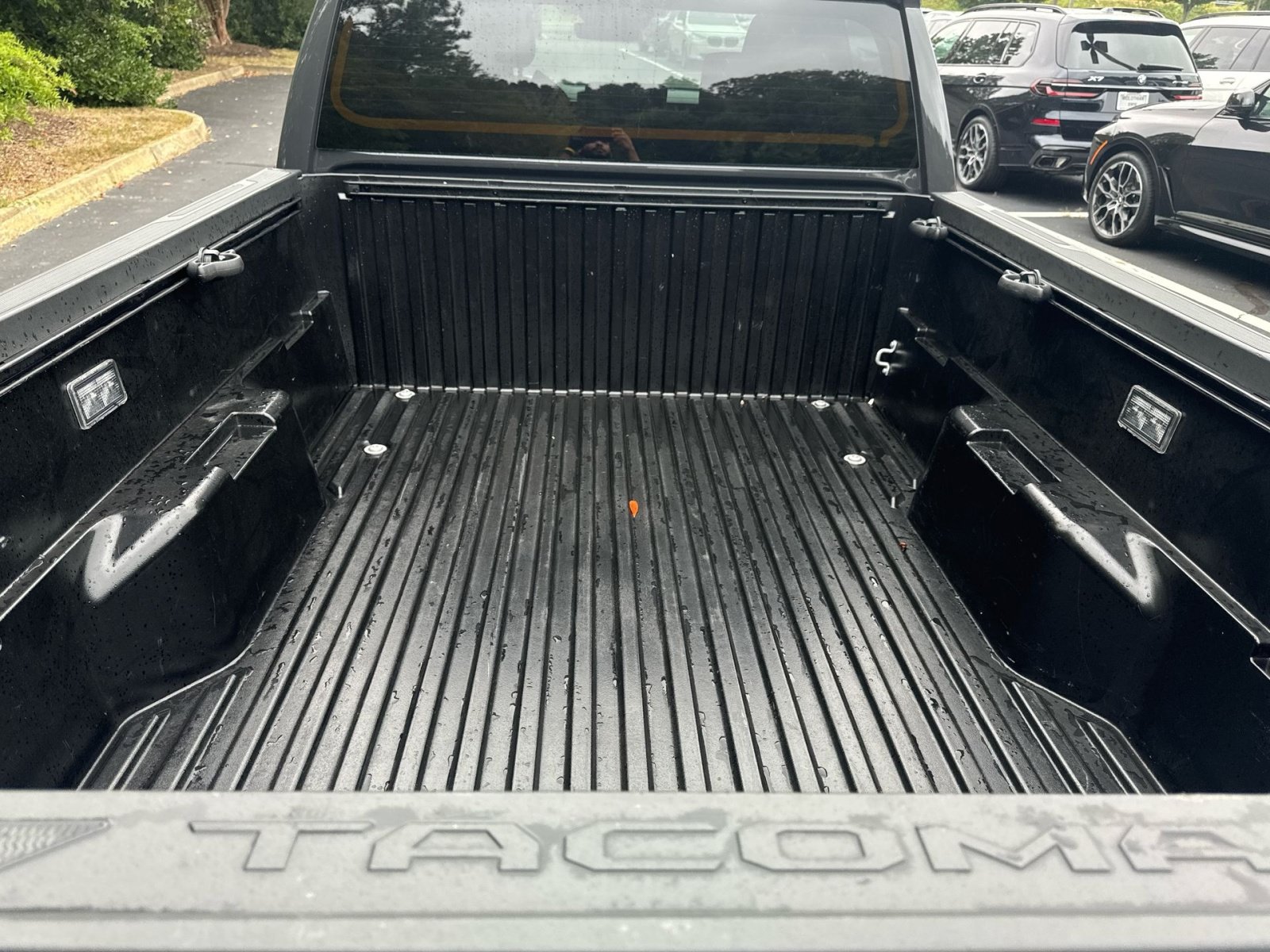 Used 2025 Toyota Tacoma TRD Off-Road AWD/4WD image 27