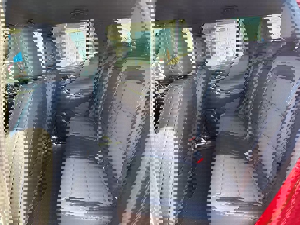 New 2026 Chevrolet Equinox LT w/ Convenience Package II FWD image 22