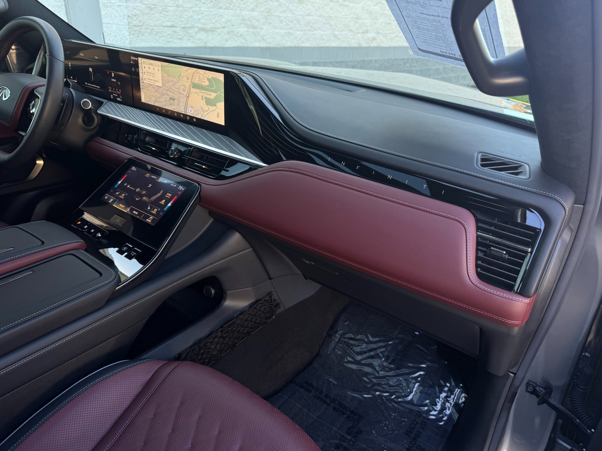 Used 2025 INFINITI QX80 Autograph w/ Autograph Exterior Package image 28