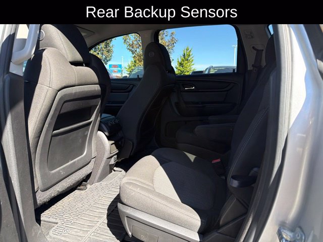 Used 2016 Chevrolet Traverse LT w/ Style and Technology Package FWD image 9