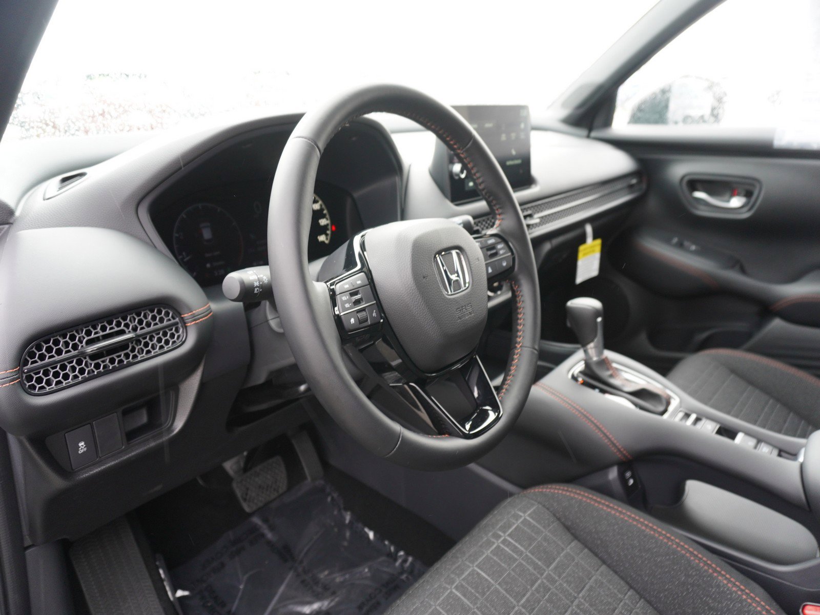 Used 2026 Honda HR-V Sport image 17