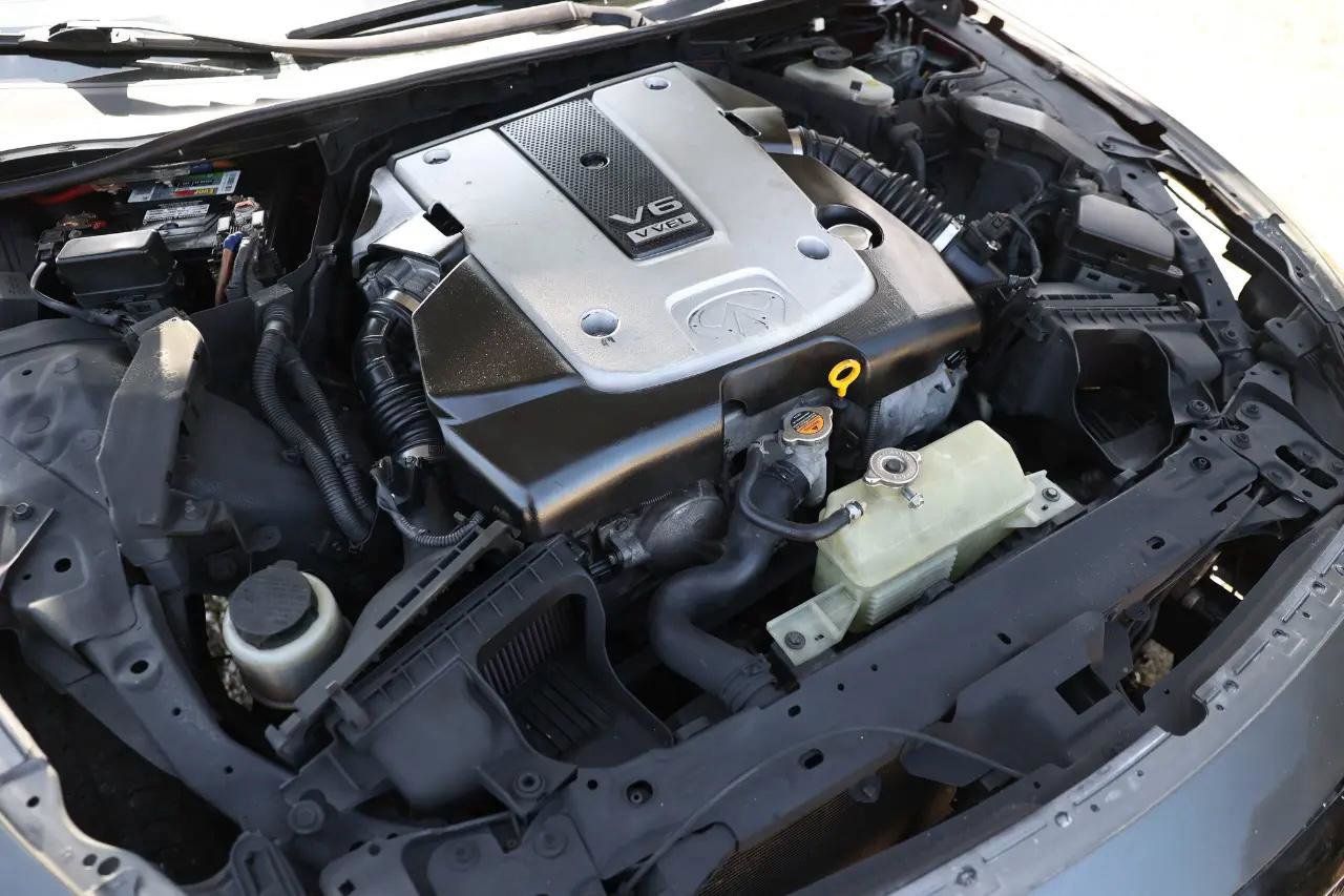 Used 2014 INFINITI Q50 w/ Moonroof Package image 39