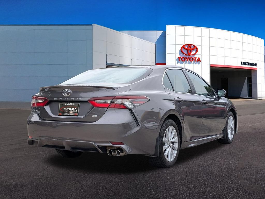 Used 2024 Toyota Camry SE FWD image 9