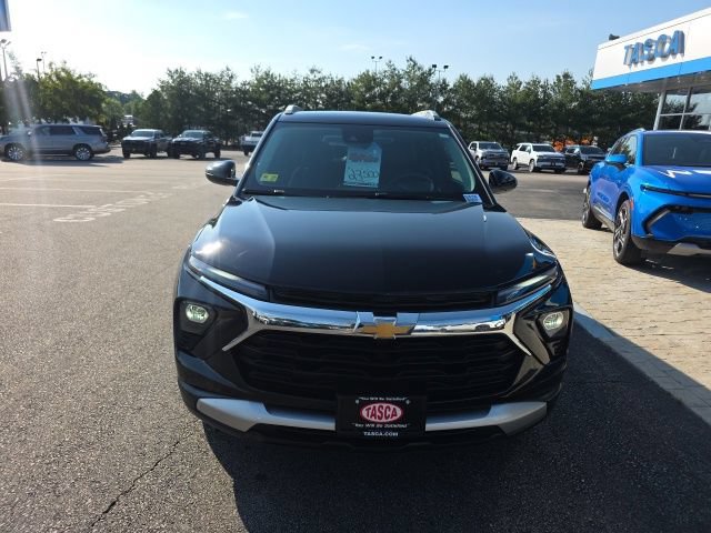 Used 2025 Chevrolet TrailBlazer LT AWD/4WD image 8