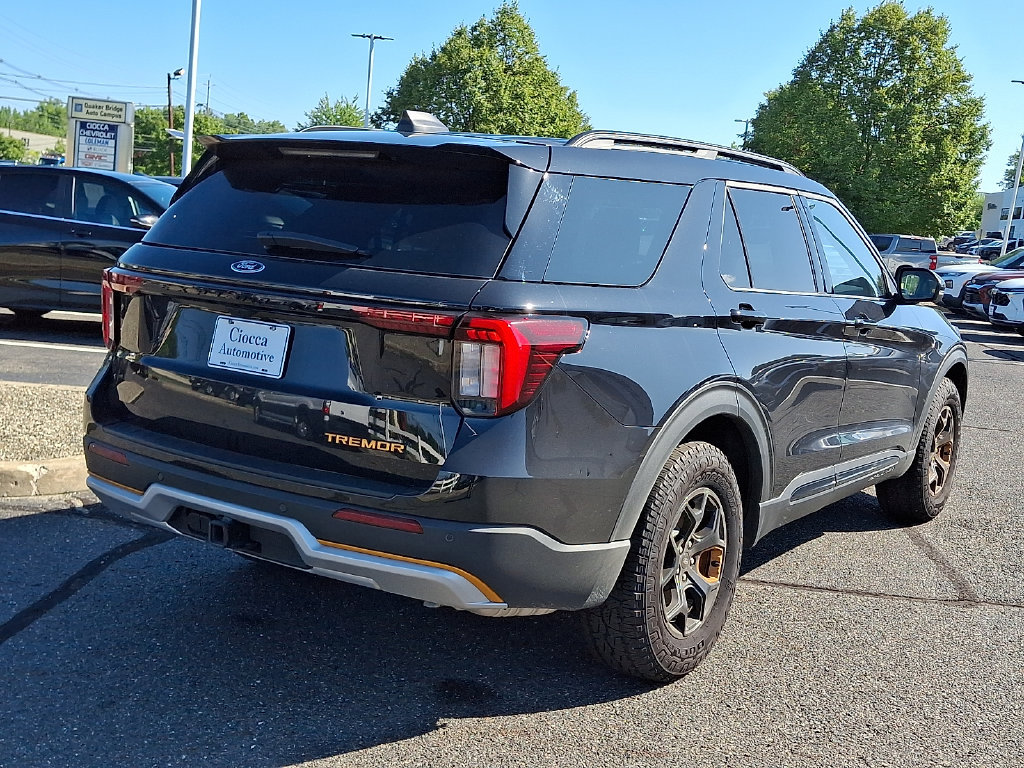 Used 2026 Ford Explorer Tremor AWD/4WD image 9