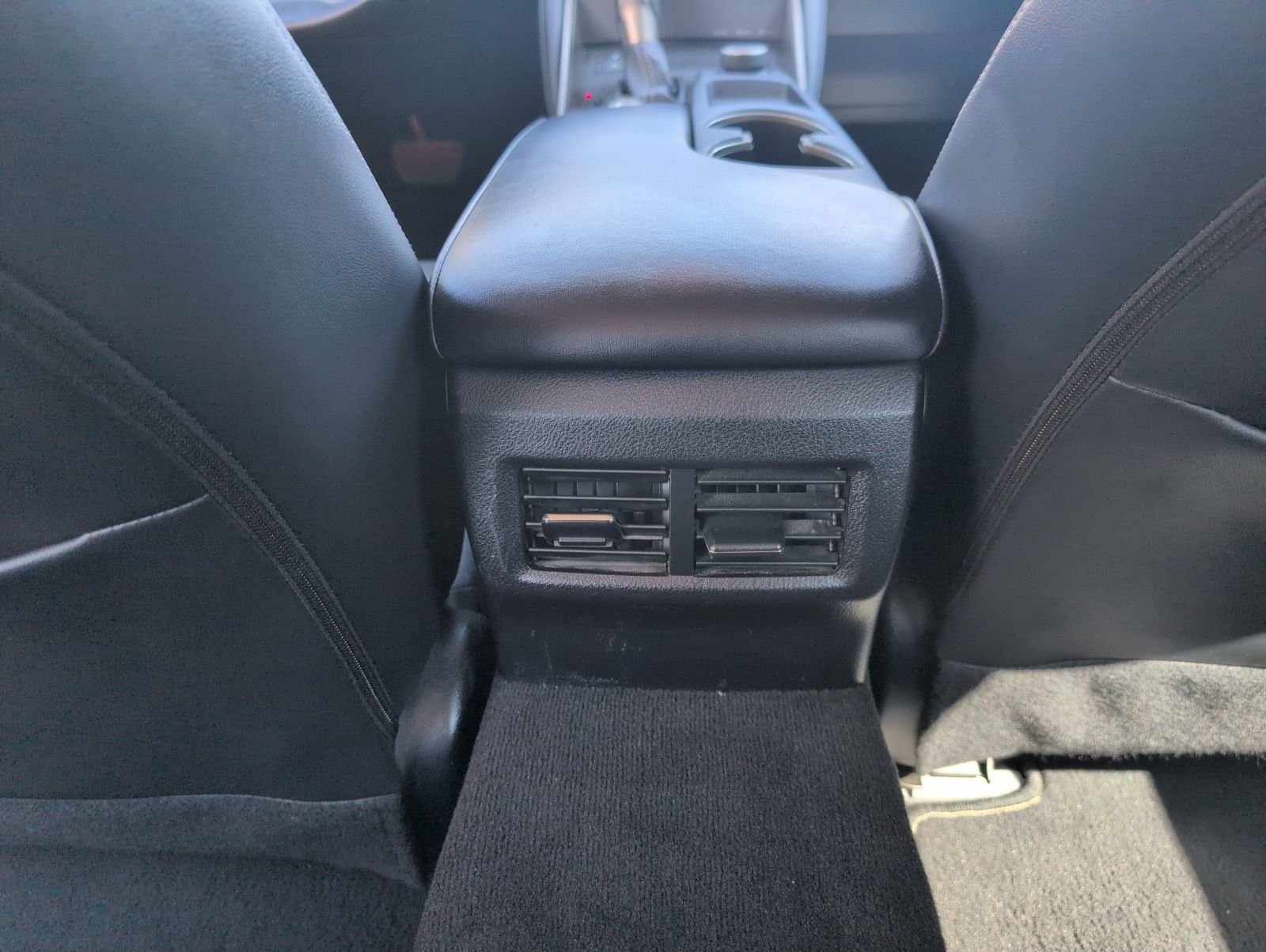 Used 2020 Lexus IS 300 w/ Premium Package RWD image 18