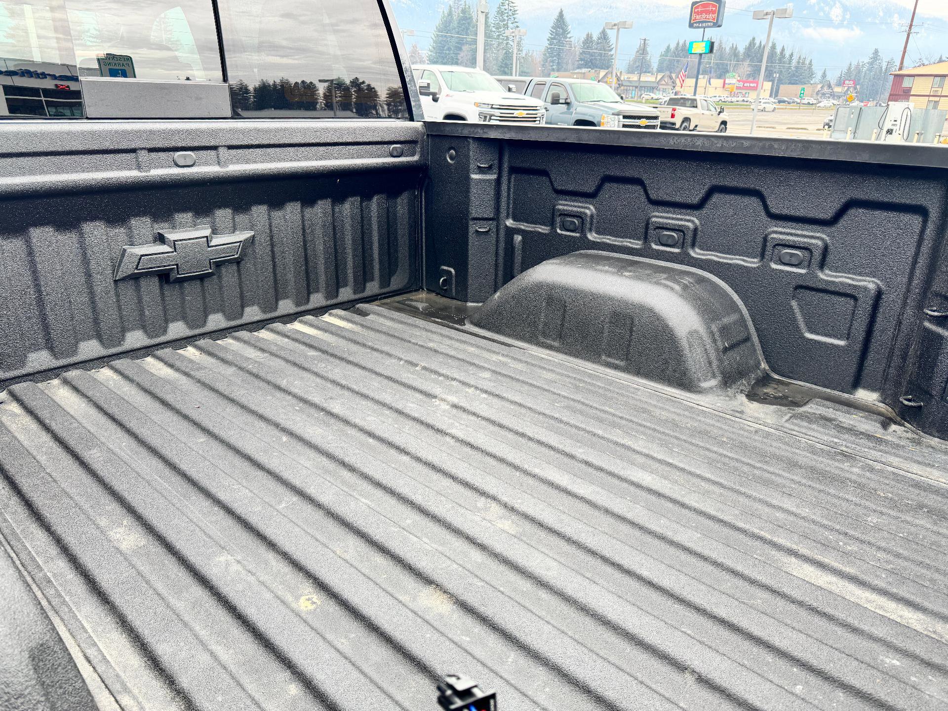 Used 2019 Chevrolet Silverado 1500 LTZ w/ LTZ Plus Package image 38