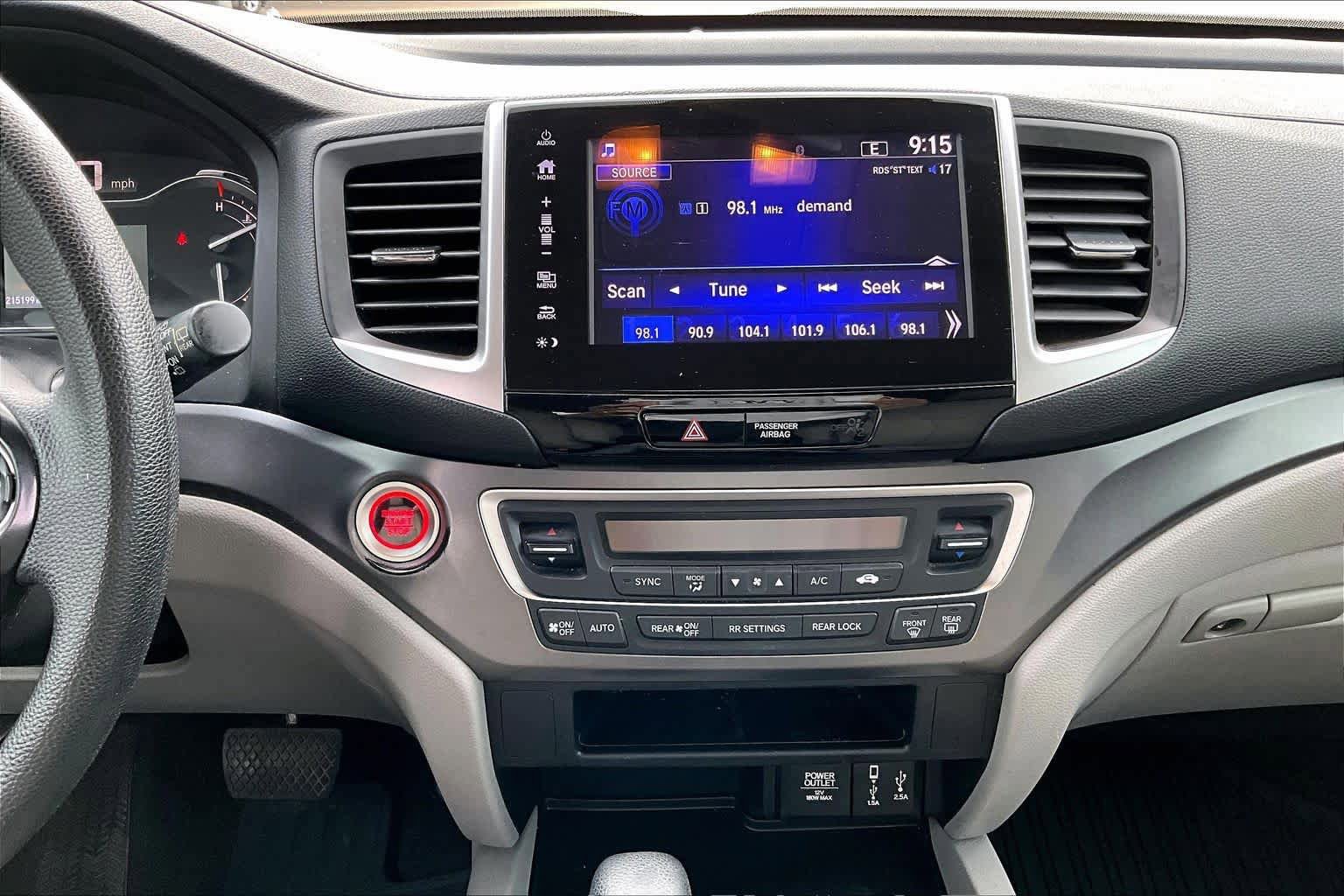 Used 2018 Honda Pilot EX image 6