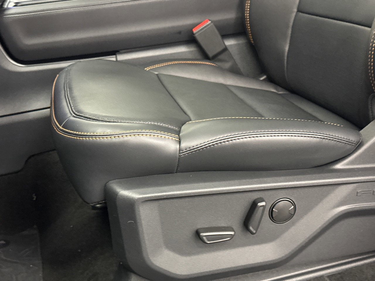 New 2025 Ford Expedition Tremor image 12