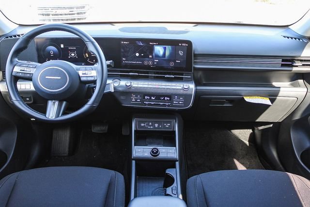 Used 2025 Hyundai Kona SEL image 14