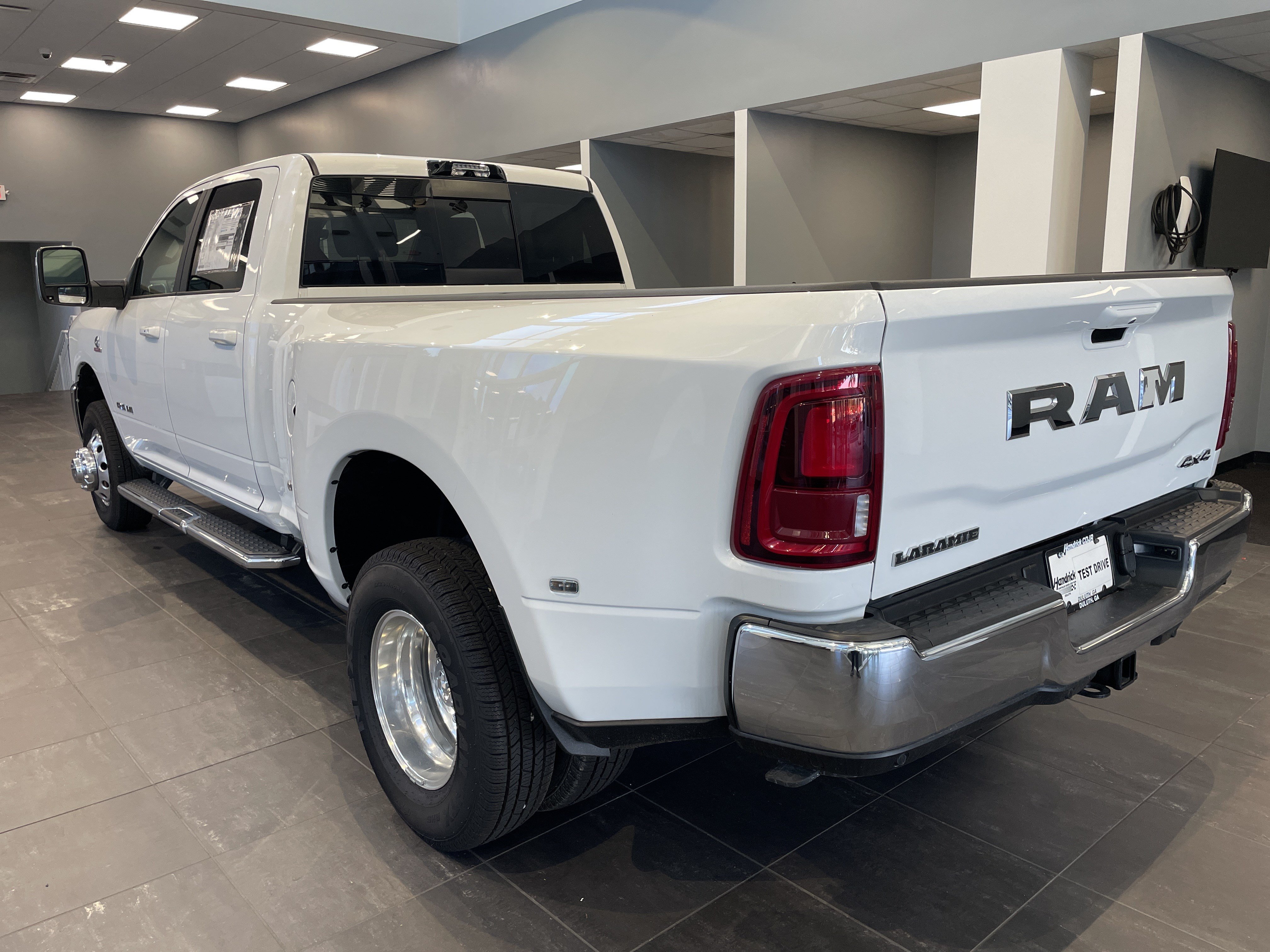 New 2026 RAM 3500 Laramie w/ Max Tow Package AWD/4WD image 7