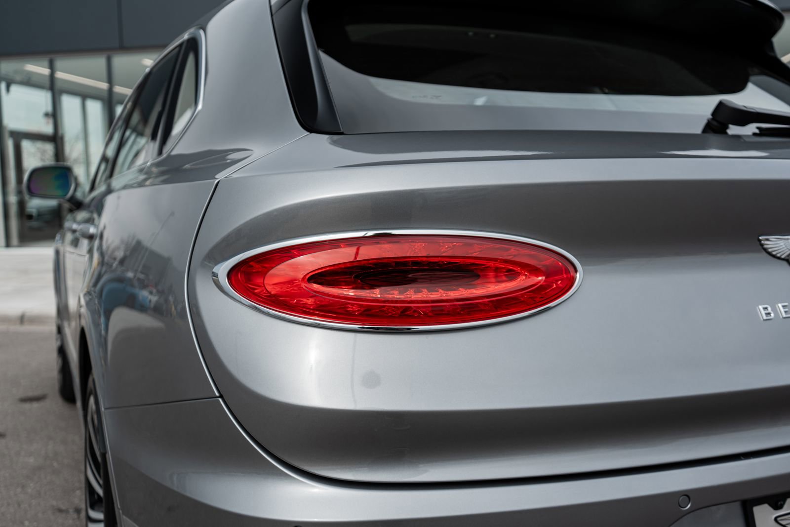 Certified 2022 Bentley Bentayga image 12