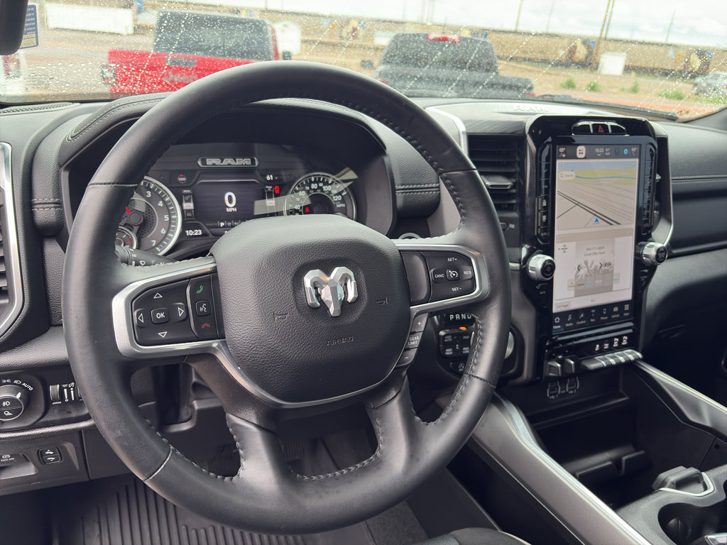 Used 2023 RAM 1500 Laramie AWD/4WD image 9