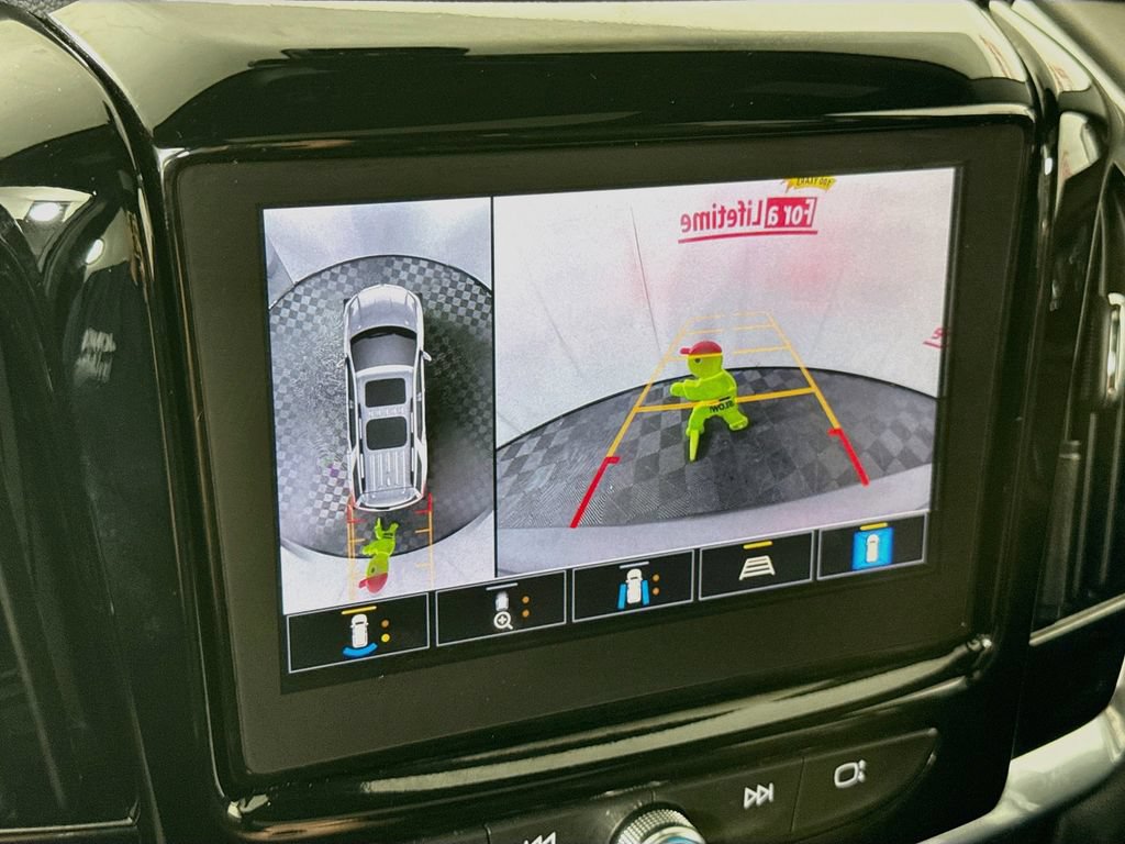 Used 2023 Chevrolet Traverse RS AWD/4WD image 5