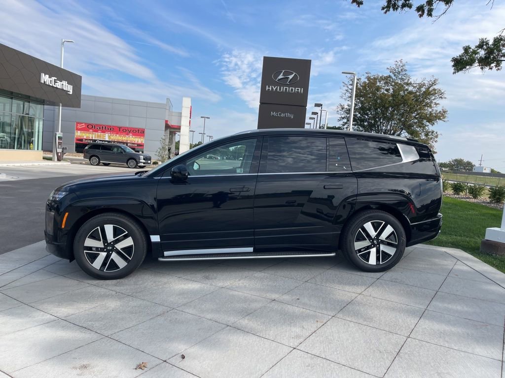 New 2026 Hyundai Ioniq 9 SEL image 2