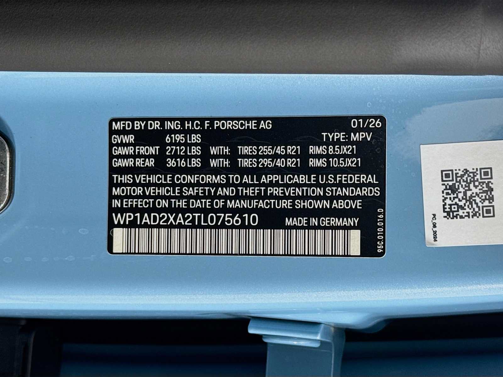 Used 2026 Porsche Macan Electric RWD image 33